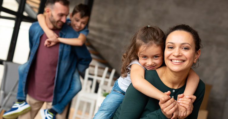 por-la-suba-de-tasas-y-una-menor-actividad-las-familias-usan-menos-la-tarjeta-y-los-creditos-al-consumo